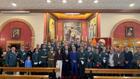 Imagen de la noticia: El Ayuntamiento de Fuensanta de Martos acompaña a la Guardia Civil en el día de su patrona