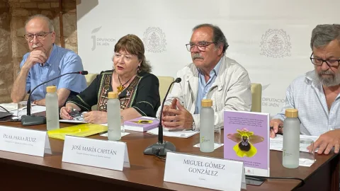 Imagen de la noticia: Presentado un libro sobre las orquídeas silvestres de la provincia de Jaén
