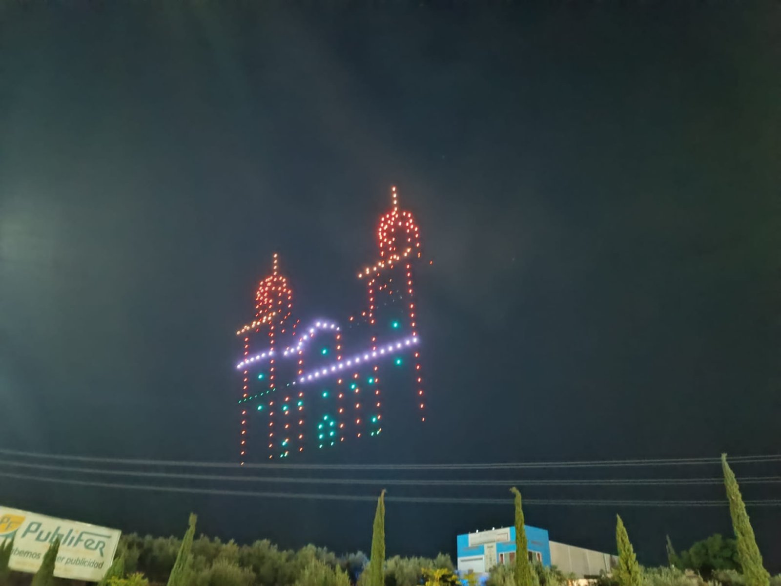 Image for the story: The San Lucas Fair closes on Sunday with a show of 350 drones