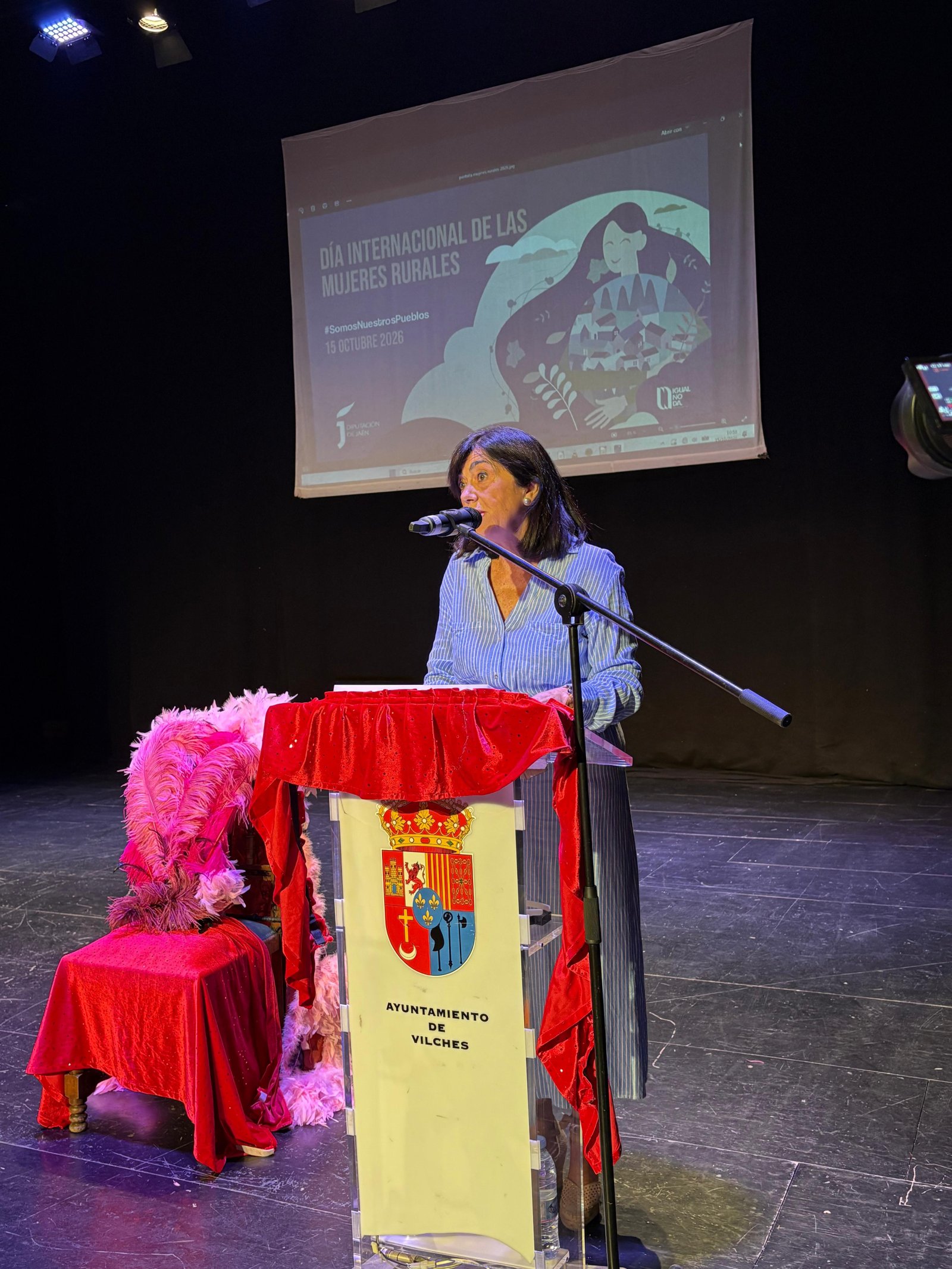 Image for the story: Vilches brings together 270 women from 75 associations at the 9th Rural Women's Meeting