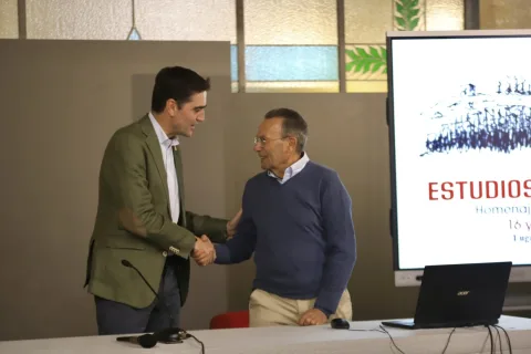 Imagen de la noticia: Alcalá la Real cierra su congreso de estudios con más de 70 comunicaciones e homenaje a San Martín