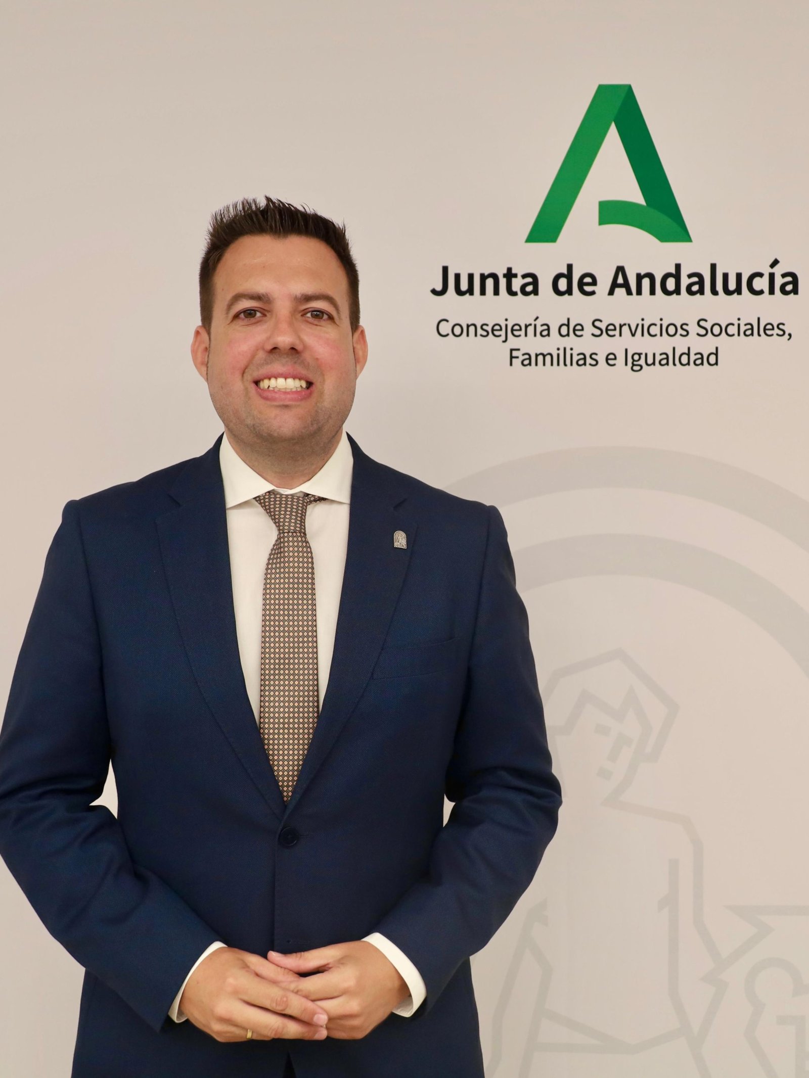 Imagen de la noticia: La Junta niega que el fin del programa de inserción de personas sin hogar tenga que ver con el pacto de Gobierno