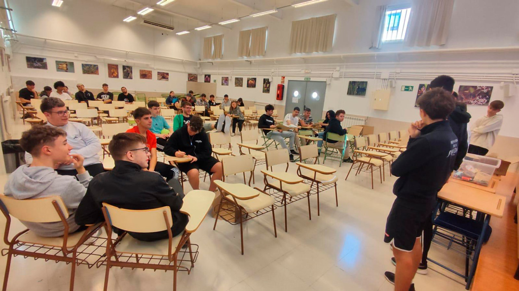 Imagen de la noticia: El alumnado de FP de Torredelcampo participa en una actividad para fomentar el emprendimiento