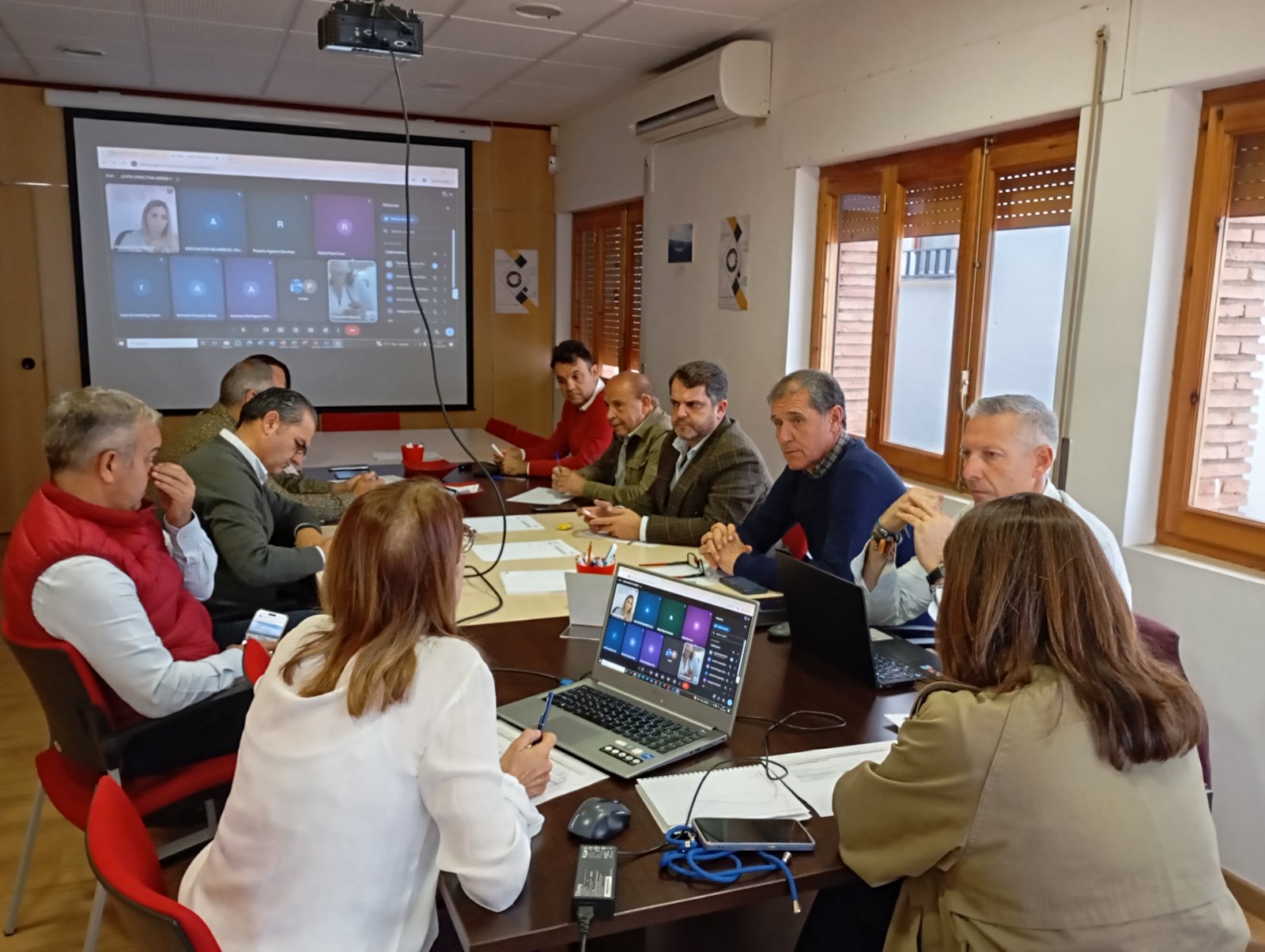 Imagen de la noticia: La Sierra de Segura aprueba de forma provisional ayudas LEADER por 865.346 euros