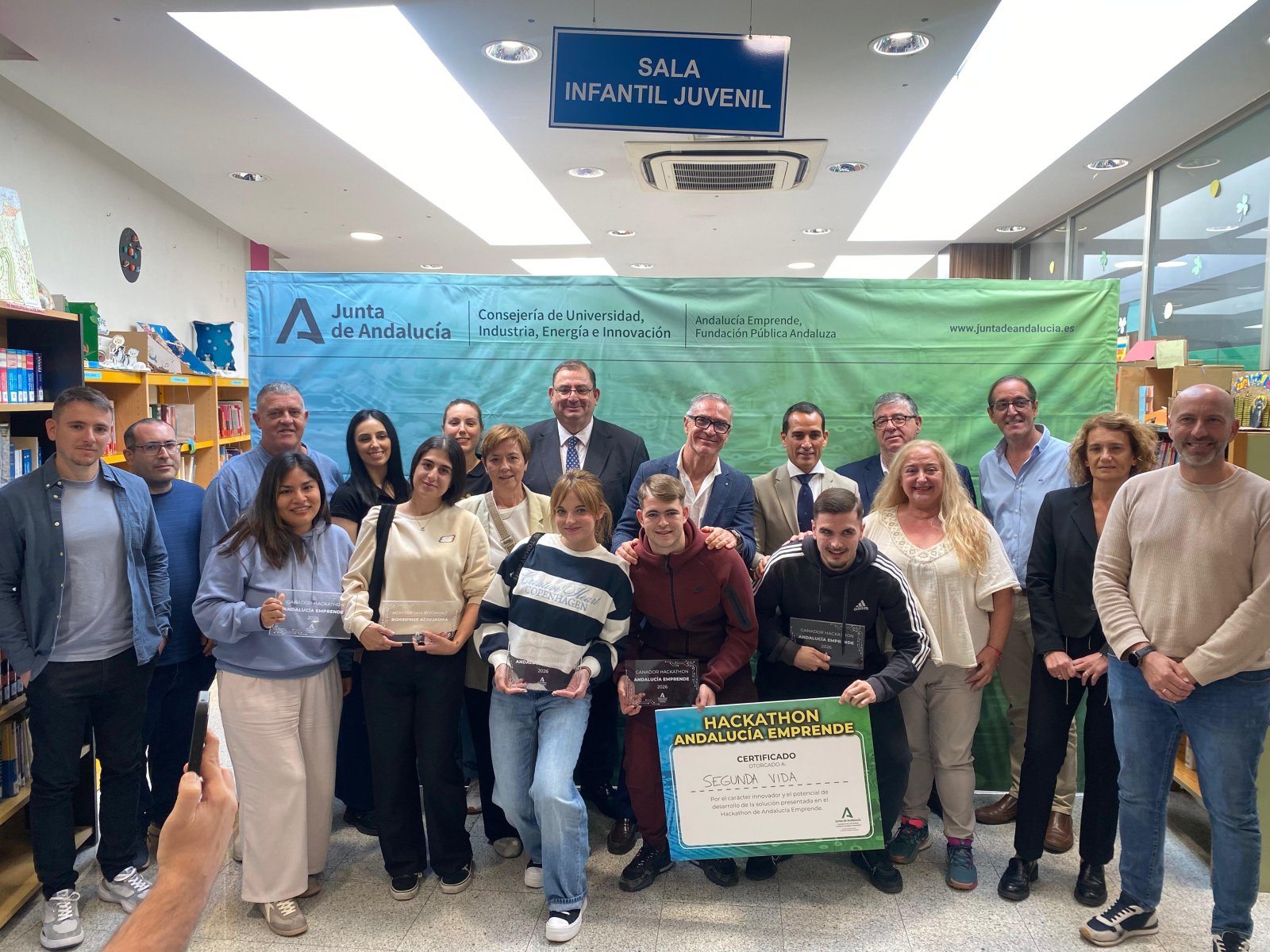 Imagen de la noticia: Un centenar de estudiantes de Bailén propone ideas para fijar población joven en el municipio