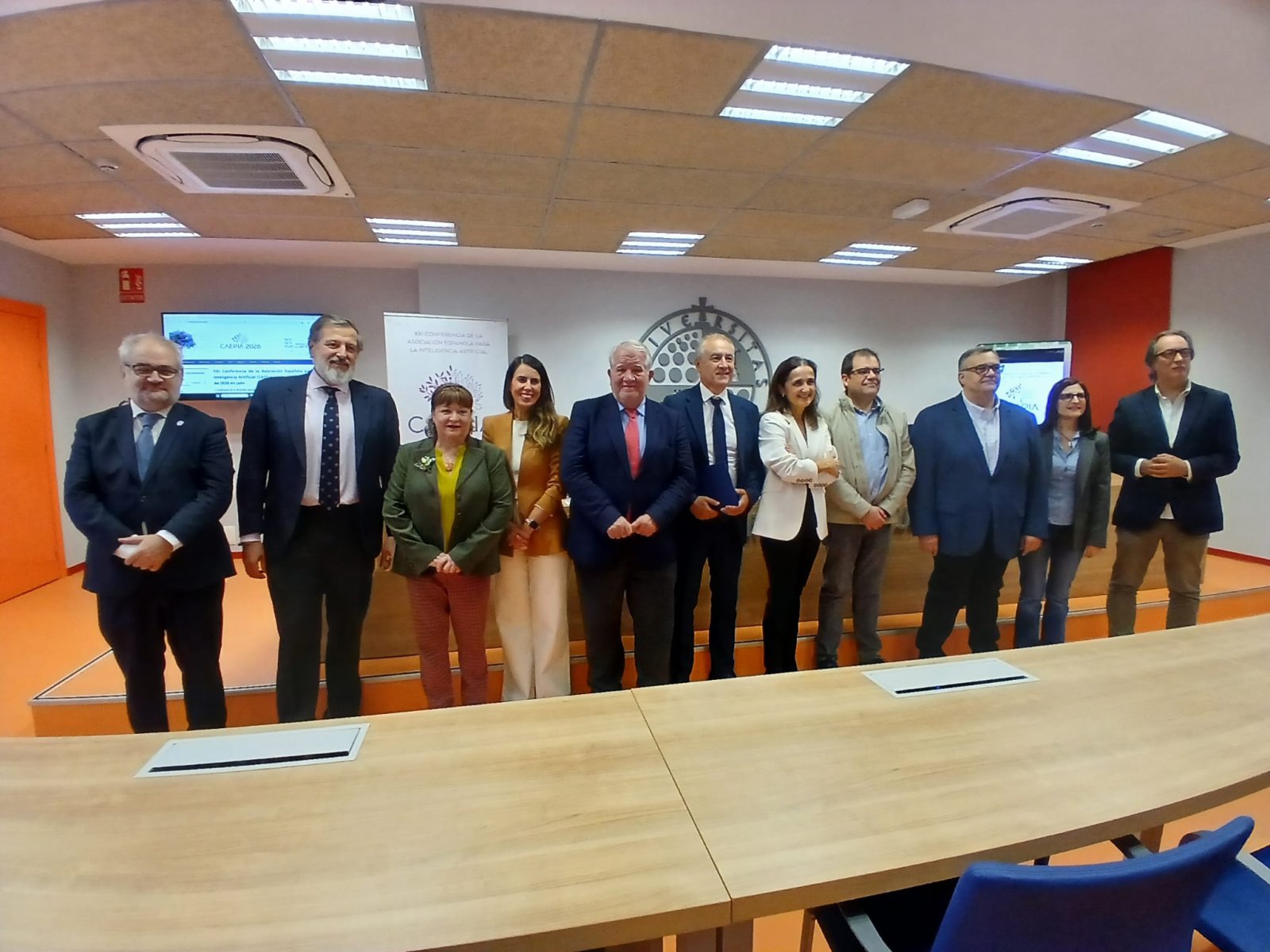 Imagen de la noticia: Carazo respalda en la UJA el congreso de IA del 10 al 13 de noviembre