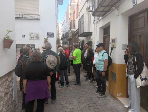 Imagen de la noticia: Treinta senderistas recorren la Cañada Catena-Piedra del Moro en Beas de Segura